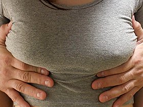 男優チ●ポでイキ狂った たくや君ママ 笑顔のかわいいほんわか系ママがムチムチのだらしない体を晒して巨根で悶絶アヘ顔披露　サンプル画像03